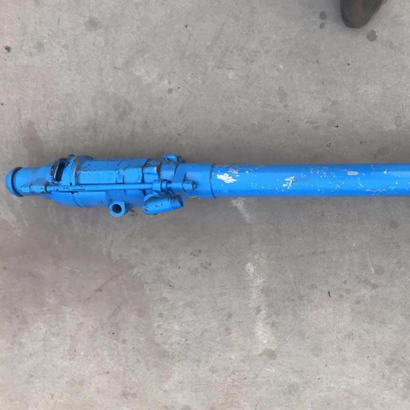 華礦重工一批向上鑿巖機發(fā)往四川樂山